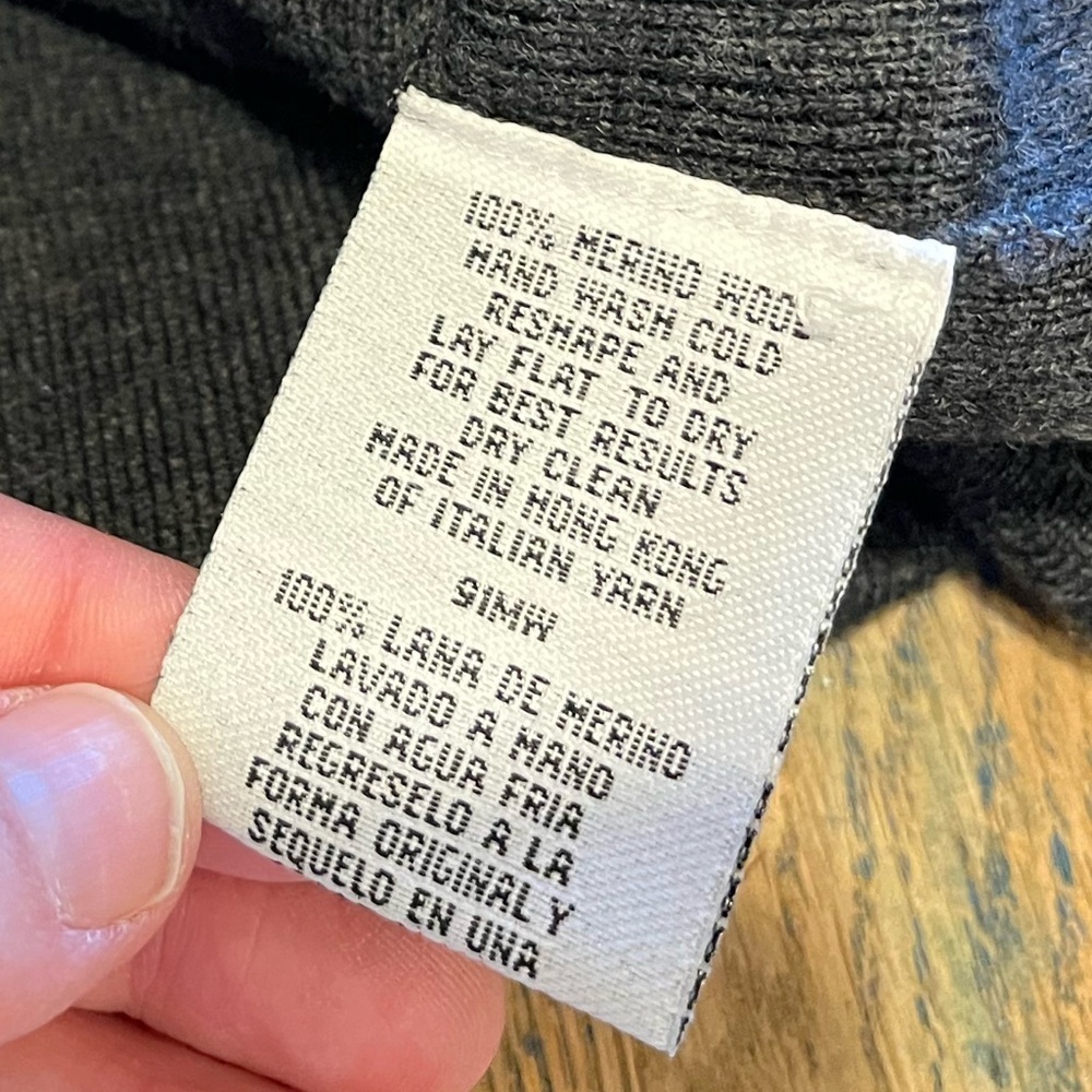 EILEEN FISHER Charcoal Merino Wool V-Neck Sweater – Size S - Picture 3 of 11